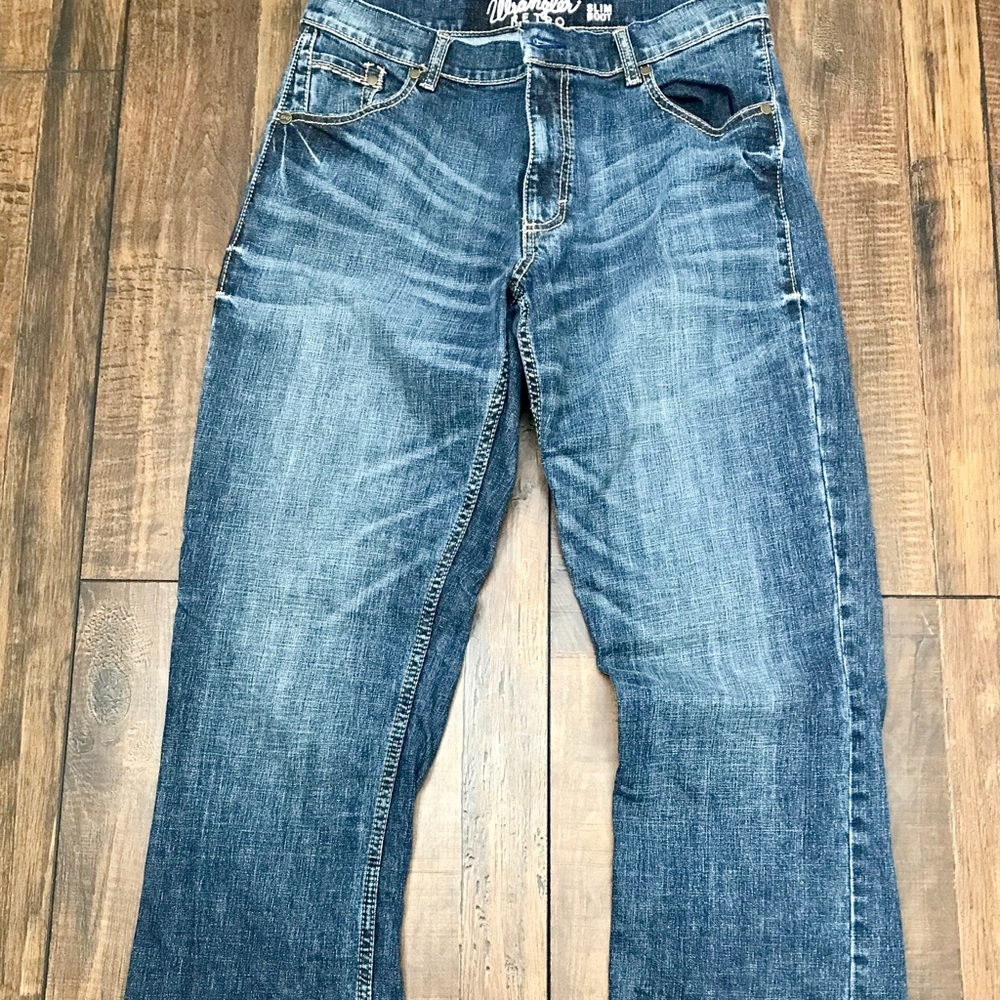 Wrangler Retro Slim/Bootcut Jeans!!